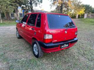 Fiat Uno Fire 5p 2012